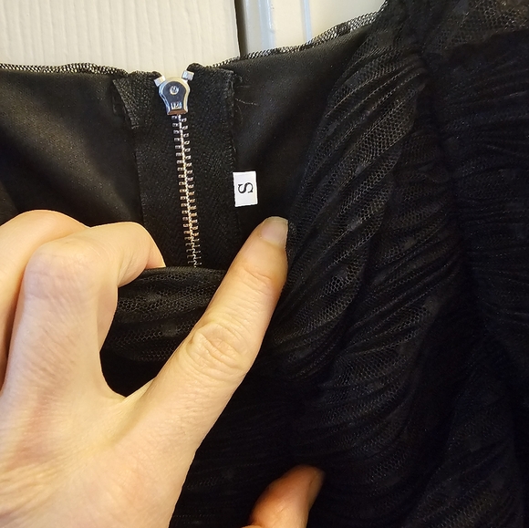 Long Sleeve crop top - Picture 4 of 4